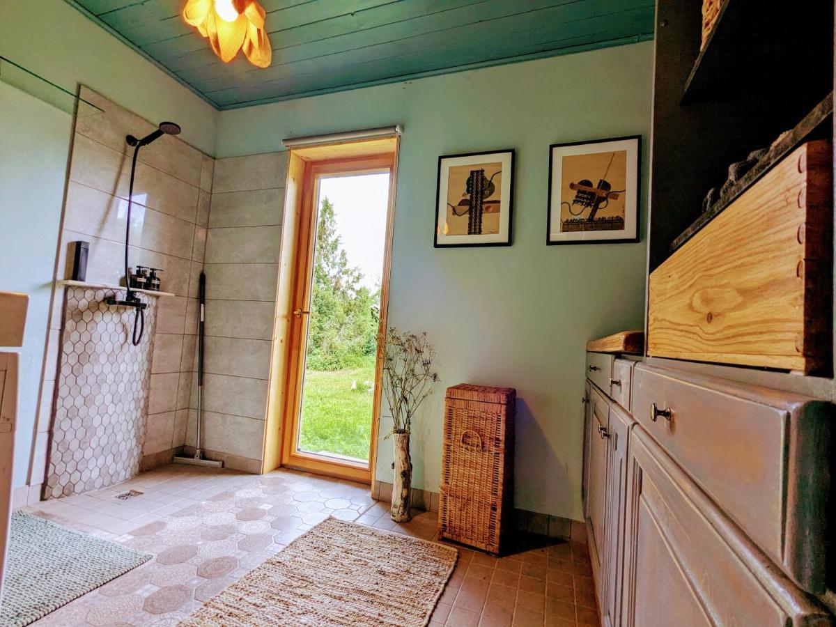 Muhusi Linnumaja Igakula Bagian luar foto